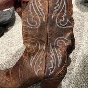 Ariat cowboy boots